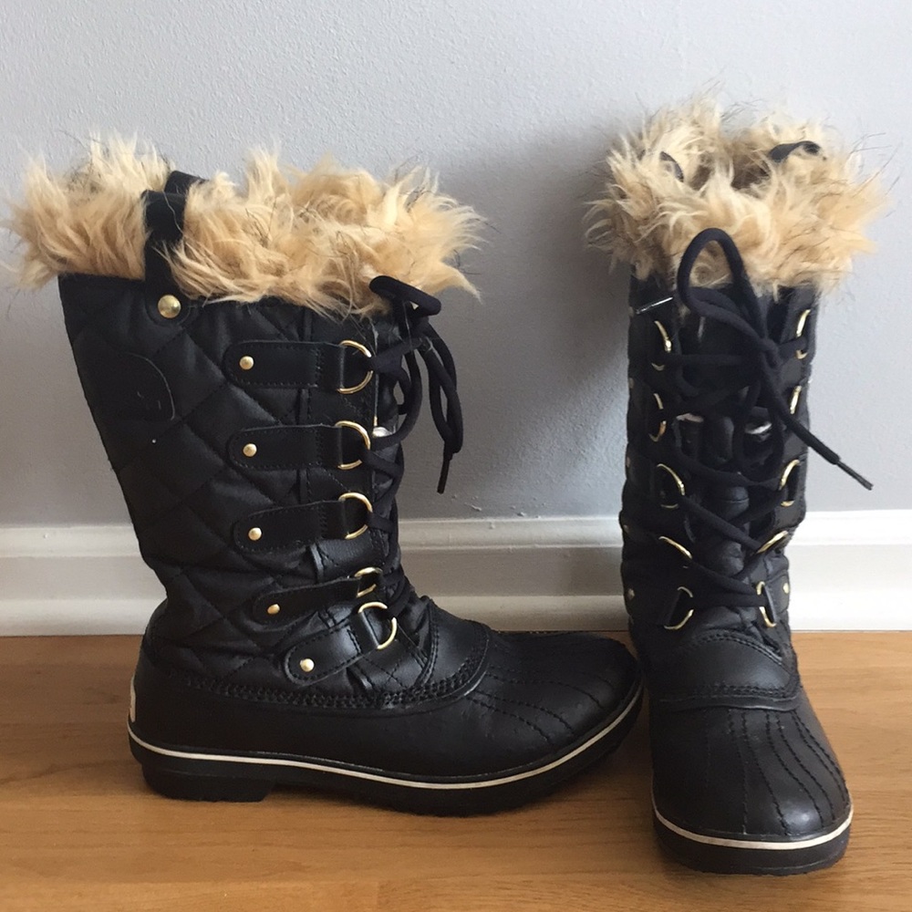 Sorel “Tofino” Boots Size 8 Black, Oyster Gray